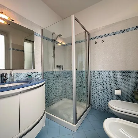 With Swimming Pool, View, Parking - Larihome A72 شقة *